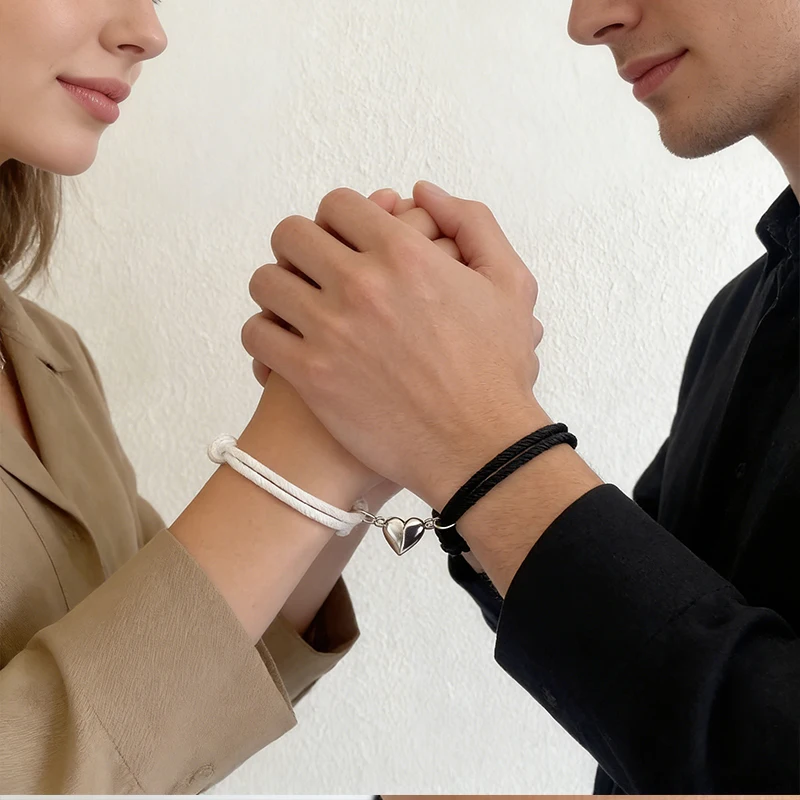 

EVISPOL 2Pcs Black White Hand Rope Love Magnetic Couple Bracelet Best Friend Party Fashion Elegant Silverly Heart Charm Gift