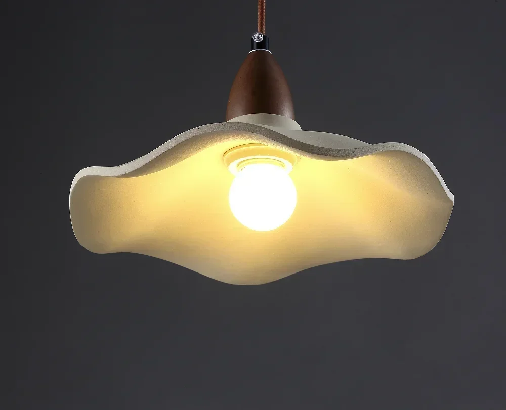 2025 Wabi-sabi نمط الاسمنت الأصفر الترافرتين شنقا خط مصابيح اليابانية مصمم الفن مطعم بار غرفة نوم علوي مصمم مصباح