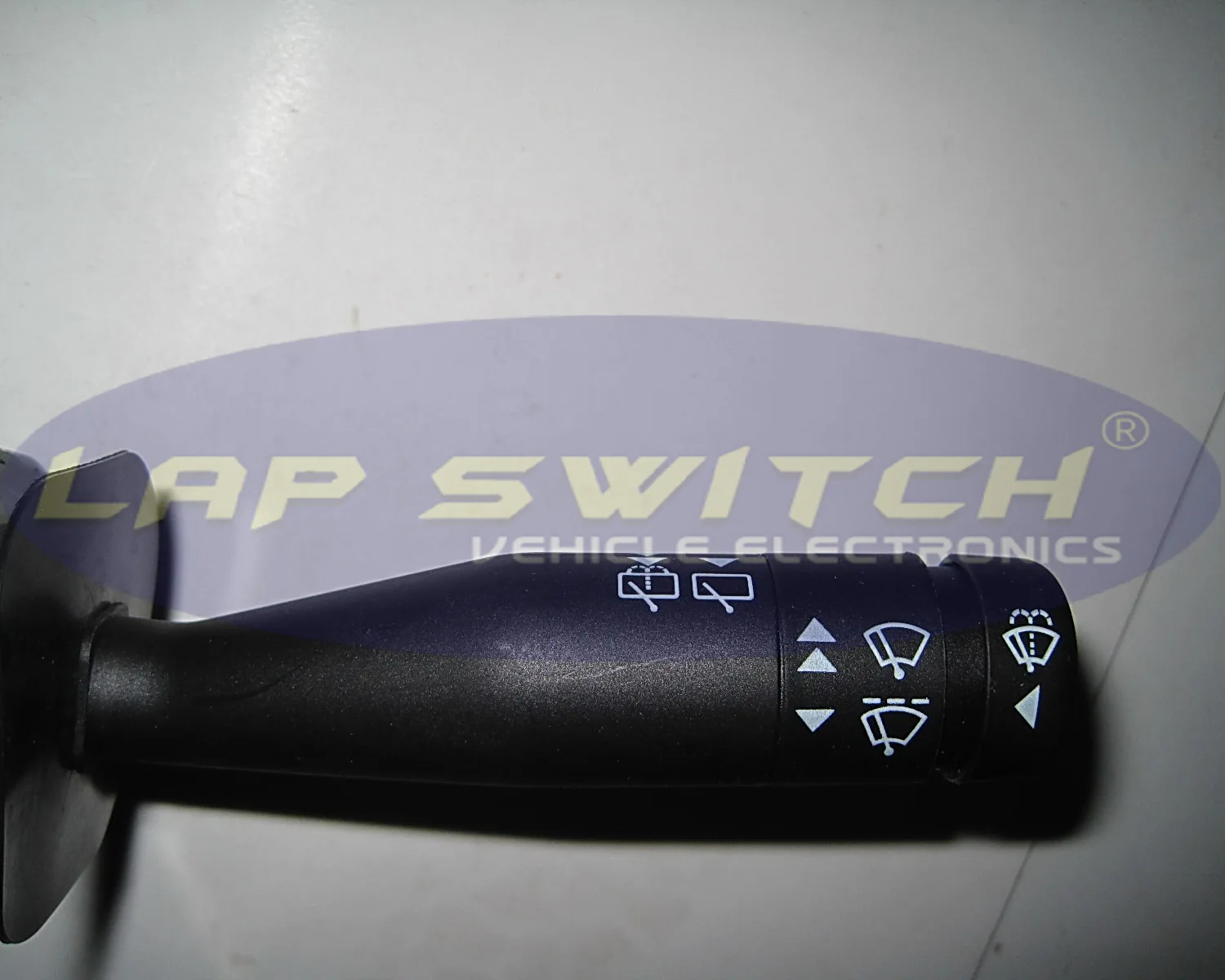 مفتاح الجمع بدون ممسحة خلفية، غسالة خلفية، ممسحة متقطعة 1076150   XS6T11K665AA LE01-07604-4A