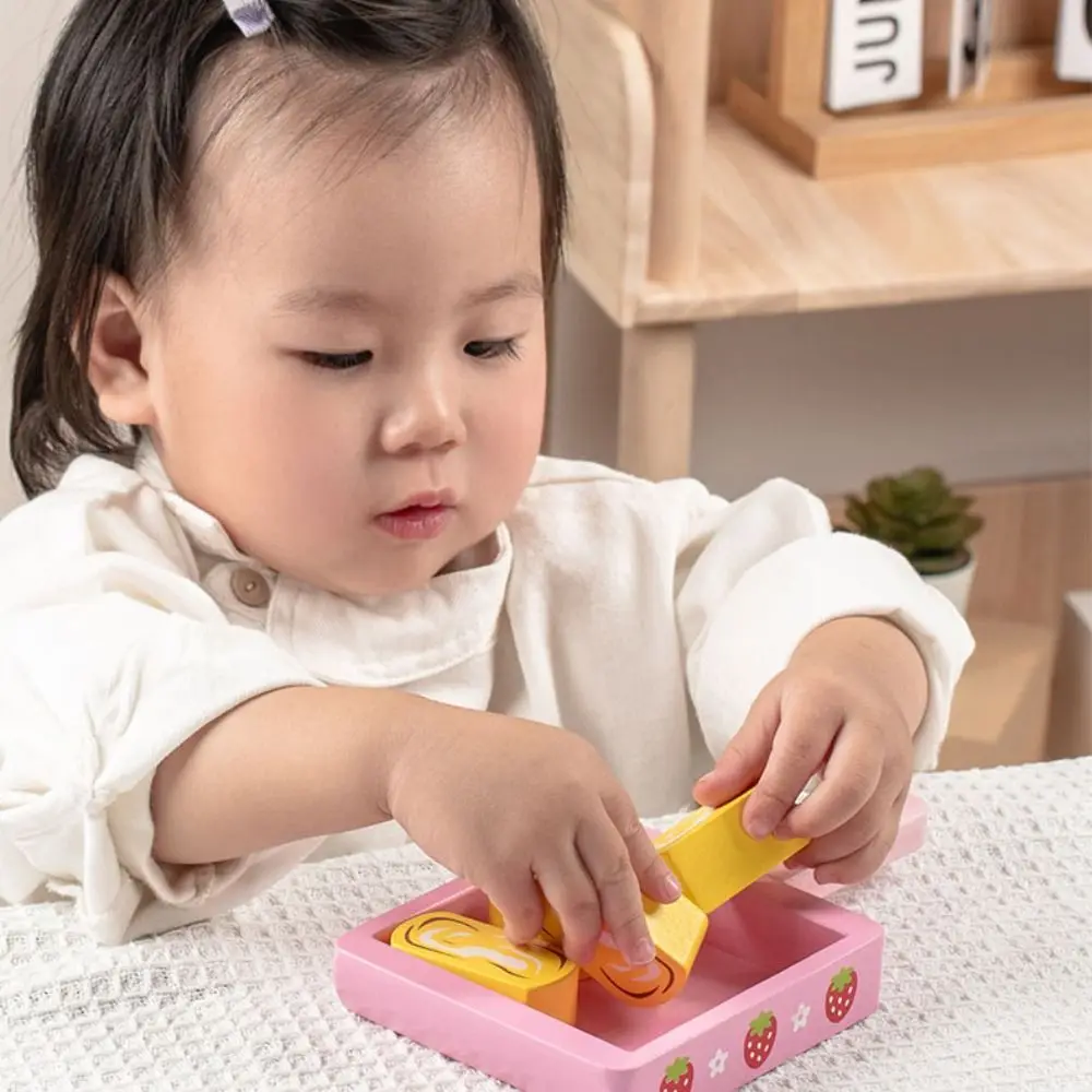 ไม้จําลองอาหารของเล่น Play House Montessori Tteokbokki ของเล่นทําอาหารบทบาทเล่นความรู้ความเข้าใจ Pretend ของเล่น