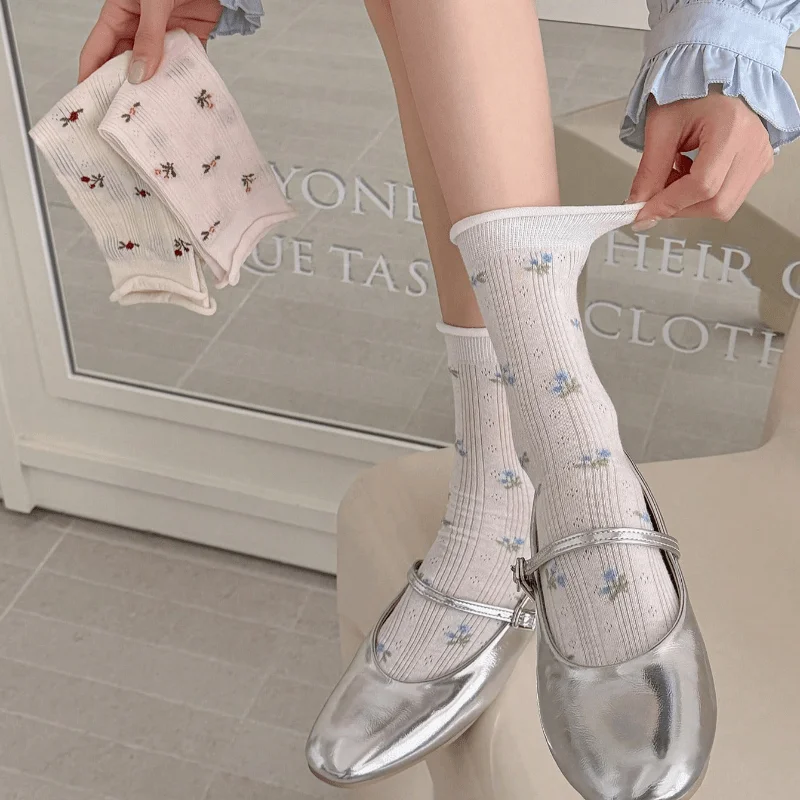 3 Pairs Korean‑Style Mesh Crew Socks, Thin Breathable Cute Floral Long Socks for Spring & Summer