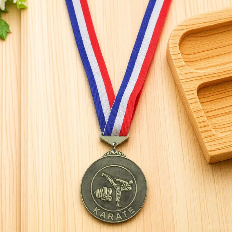 

Декоративная медаль из цинкового сплава, металлическая награда-трофей для соревнований по тхэквондо, мероприятий по боевым искусствам, для почетной награждения и демонстрации на стене