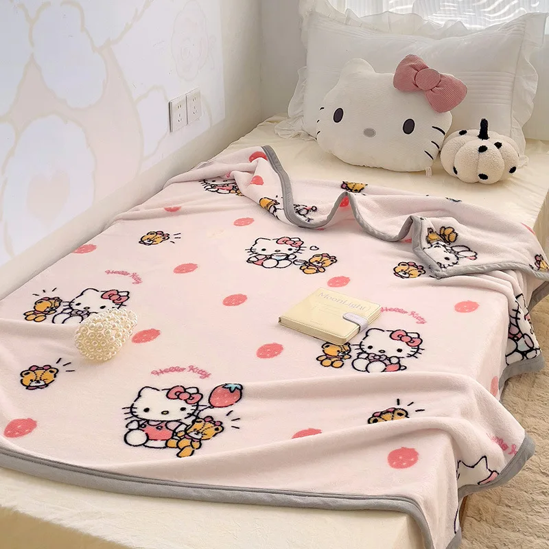 ผ้าห่มนุ่มลายเฮลโลคิตตี้ สตรอว์เบอร์รี คุโรมิ โปชาโค ขนาด 150x200 ซม. ผ้าห่มน่ารักสำหรับใช้ในบ้าน ผ้าห่มอุ่นๆ สำหรับคลุมเตียง โซฟา ของขวัญสำหรับเด็ก