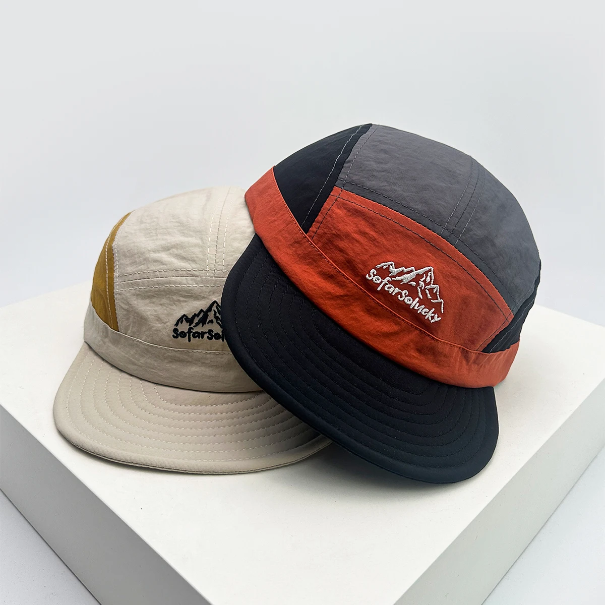 New Unisex Flat Eave Letter Mountain Embroidery Baseball Hats Breathable Color Block Sunshade Quick Drying Peaked Caps Versatile