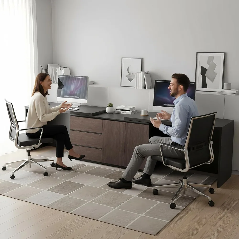 مكتب كمبيوتر طويل للغاية مقاس 135 بوصة، طاولة لشخصين مع 3 أدراج وبابين للخزانة، طاولة تعلم لمحطة العمل المزدوجة للعائلة