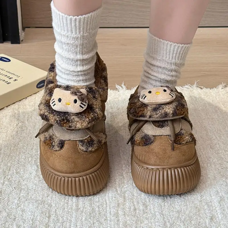 أنيمي الكرتون صورة المرأة أحذية رياضية 2025 جديد الخريف والشتاء الدافئة حذاء كاجوال مريح Kawaii الفتيات المخملية أحذية قطنية