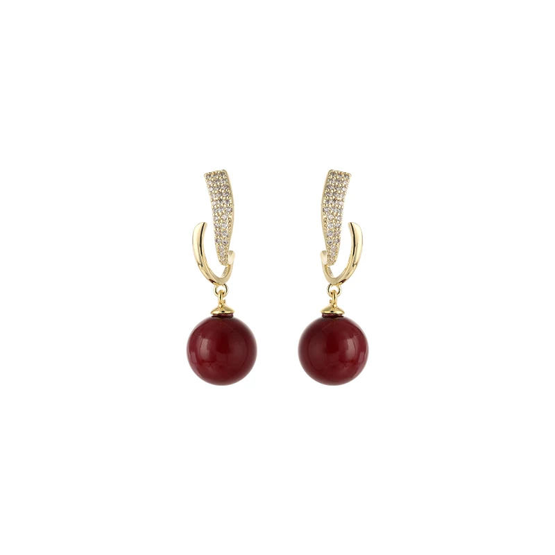 

Red pearl earrings, women's light luxury high-end temperament earrings, earrings.