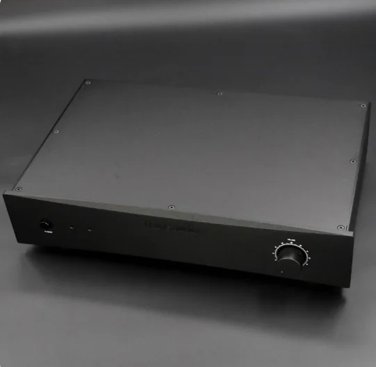 

Аудиофильский интегрированный усилитель FM300A F1. Использует полностью независимый дизайн для левых и правых каналов.