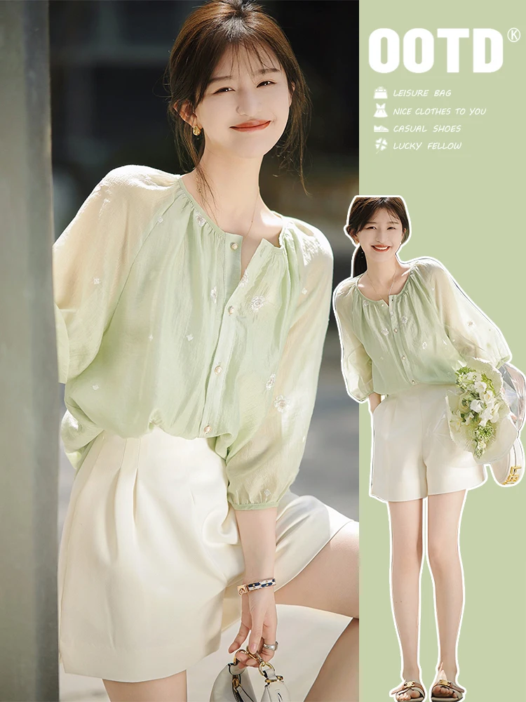 

Elegant Chinese Floral Embroidery Silk Short Sleeve Shirt Women's Summer New Style Belly Covering Chiffon Top Thin Top Spring...