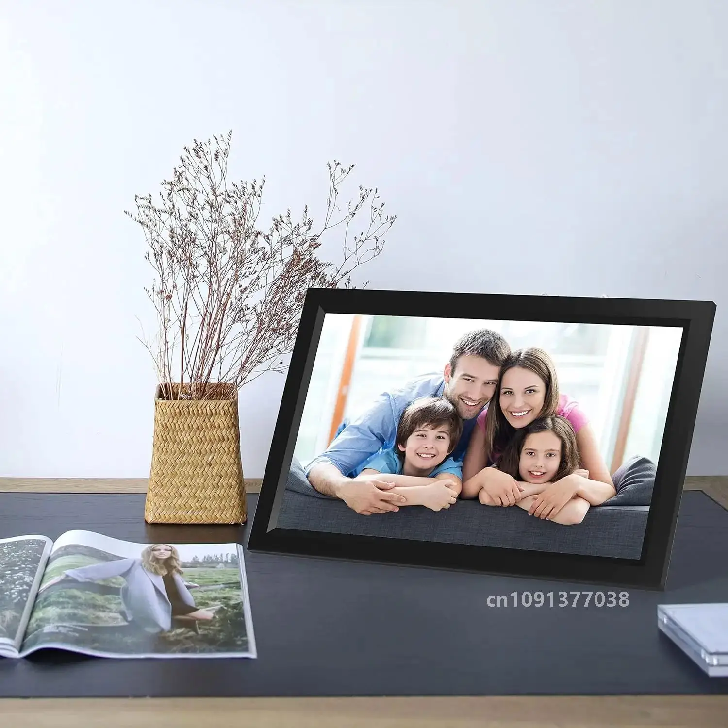 15.6 inch built in 64GB WiFi Large touch ips digital photo frame 1920*1080 WiFi Smart Frame Share Photos and Videos via frameo