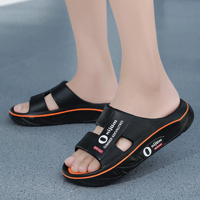 Nuevas Pantuflas de Verano para Hombre, Sandalias de Playa para Interiores, Sandalias Suaves de EVA para Exteriores, Chanclas para Hombre y Mujer, Pantuflas Casuales para Baño
