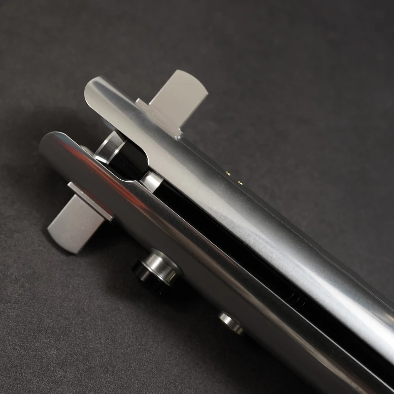 89SABERS Ashoka Tano Dual Lightsaber، مزود بشريحة V3.9 مفتوحة المصدر، مع 19 مجموعة من المؤثرات الصوتية والضوئية، جاهزة للاستخدام