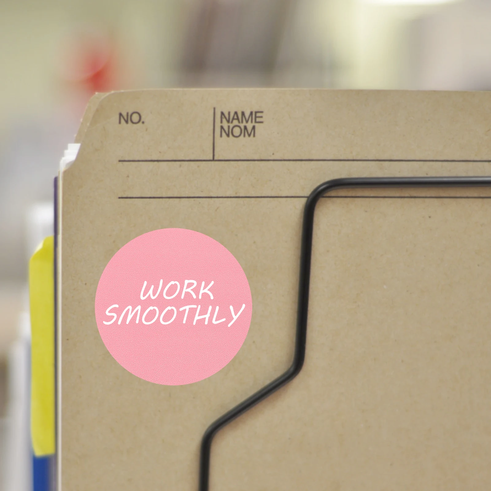 

1 Roll Three-Proof Thermal Labels Blank Sticky Shipping Address Labels Self-Adhesive Round Label Organizing