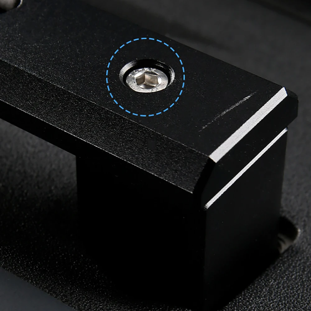 Car Central Control Multi Functional Rail Rail Integrated Bracket Mobile Phone Bracket Modification Part Fit for BAIC 212 T01
