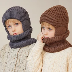 Gorro de pelúcia infantil com Earflaps, cachecol de chapéu infantil, boné de esqui espesso, proteção para orelhas quentes, 4 a 10 anos, 2 peças, inverno