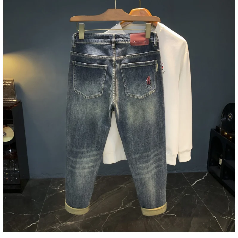 

Autumn and winter jeans men, 2025 new elastic small leg pants, Korean version soft and comfortable thick pants