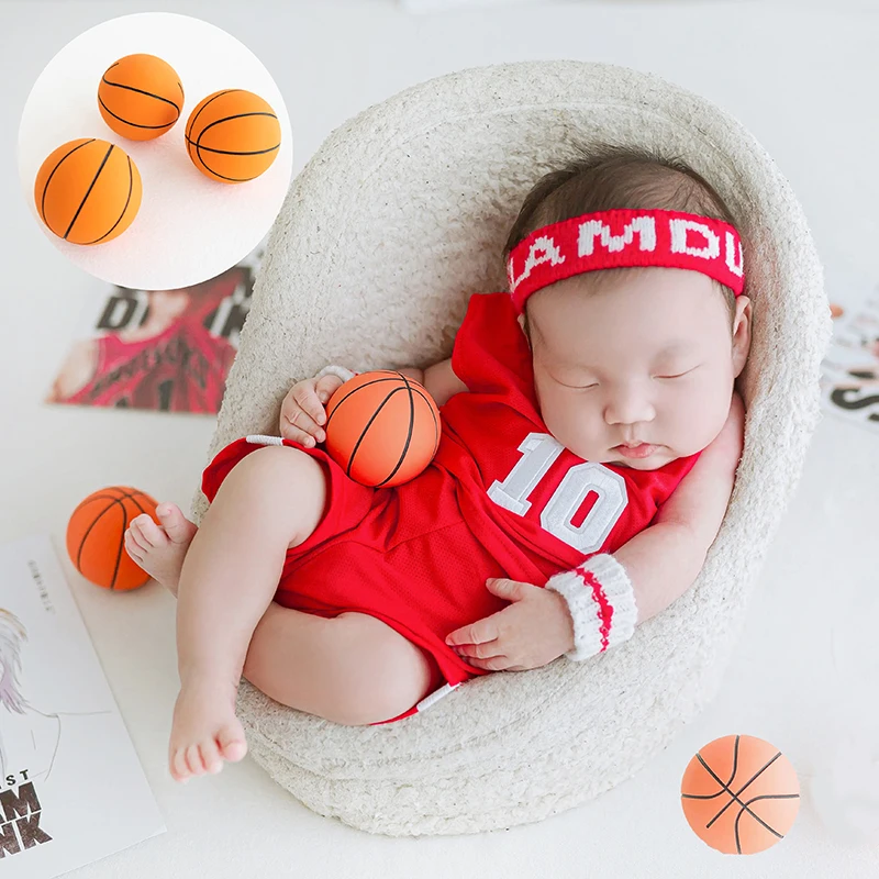 Baby Photography Ball Prop Football Basketball Felt Baseball Shoot Decoration Sport Style neonato Prop accessori da Studio per neonati