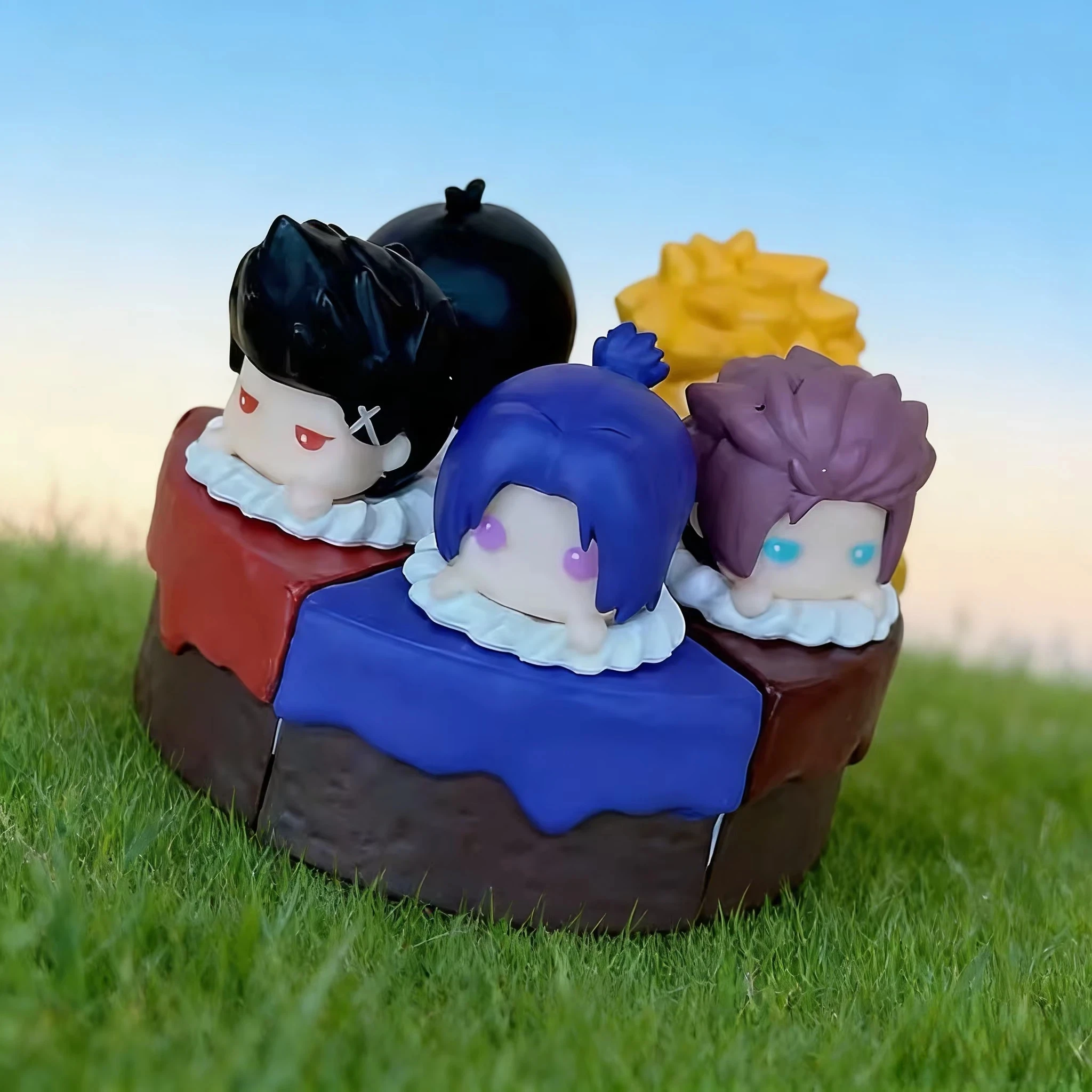 

Аниме-фигурка Blue Lock 4 см, тематическая серия для торта, коллекционная фигурка-сюрприз, кавайная модель, настольное украшение, подарок на день рождения для друга