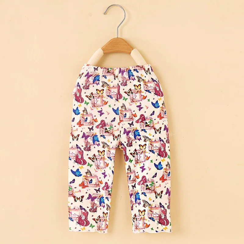 2024 Frühling Sommer Baby Mädchen Leggings Mode Cartoon Muster kurze Hosen für Mädchen trend ige enge Outwear Kleidung 3-8 Jahre