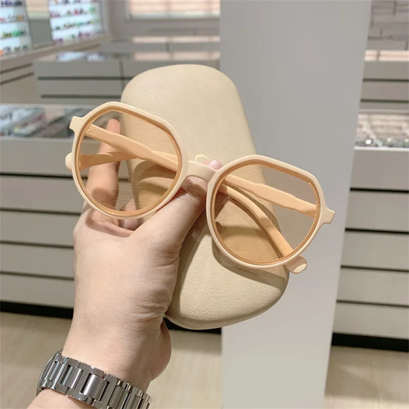 Fashion Sunglasses Women Brand Vintage Travel Sun Glasses Female Eyewear Anti-Glare Driving Sun Glasses Gafas De Sol Hombre