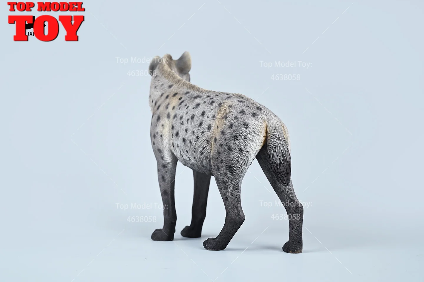 JXK JXK215 1/6 Scale Spotted Hyena with Muzzle Animal Model Static Scene Accessory For 12\'\' Action Figure Body Dolls