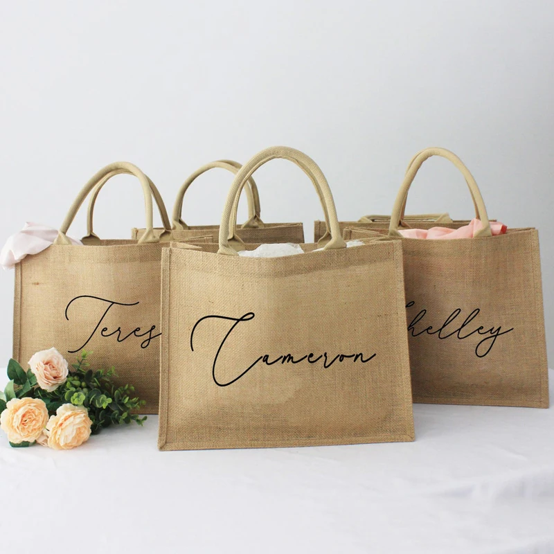 

Personalized Burlap Bridesmaid Jute Bag Burlap Tote Gift Bags Bachelorette Party Favors Custom Beach Tote Bag with Name