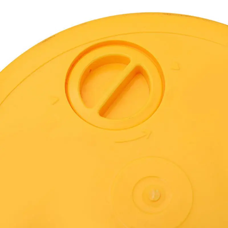 축구 훈련 물 충전 베이스, 안정적인 폴 베이스, 축구 필드 장비, 노란색 경계선