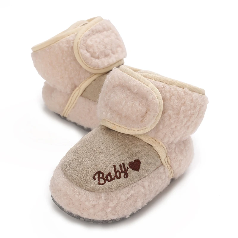 First Walkers الشتاء المرأة عالية الجودة القطن أحذية قطنية دافئة الرجال الطفل القطن أسفل المضادة للانزلاق حذاء مسطح حذاء الأطفال