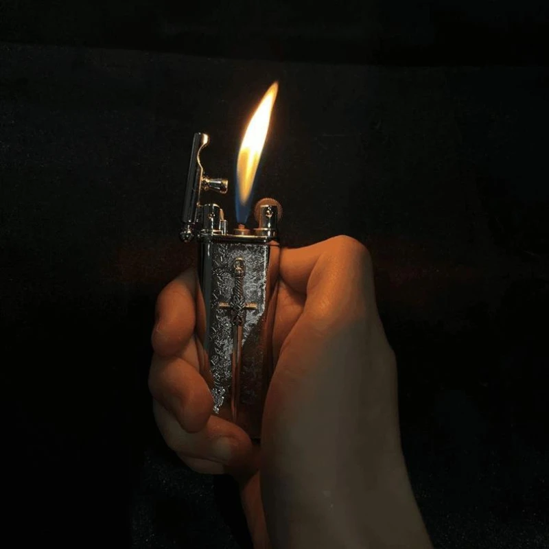 

New Lightweight Portable Butane Gas Lighter with Grinding Wheel Open Flame Inflatable Design Cigarette Accessories Tool