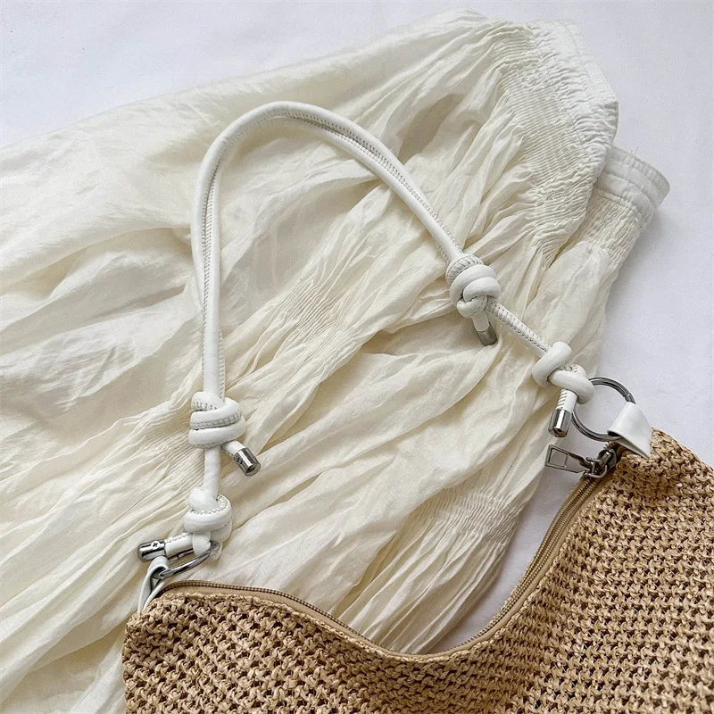 2025 Women's Straw Shoulder Bag Summer Beach Bag Hand-woven Bag Retro Versatile Large Capacity Shoulder Bag
