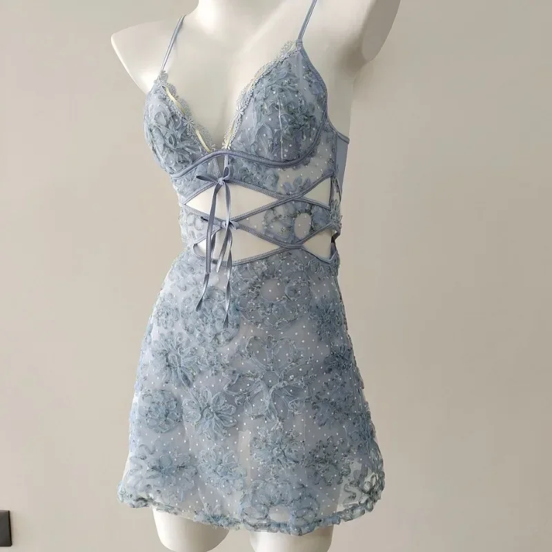 

Vintage Women's Homewear Small Chest Flower Hollow Lace Mesh See Through Nightdress with Panty Pajama Lingerie Set 2024 New