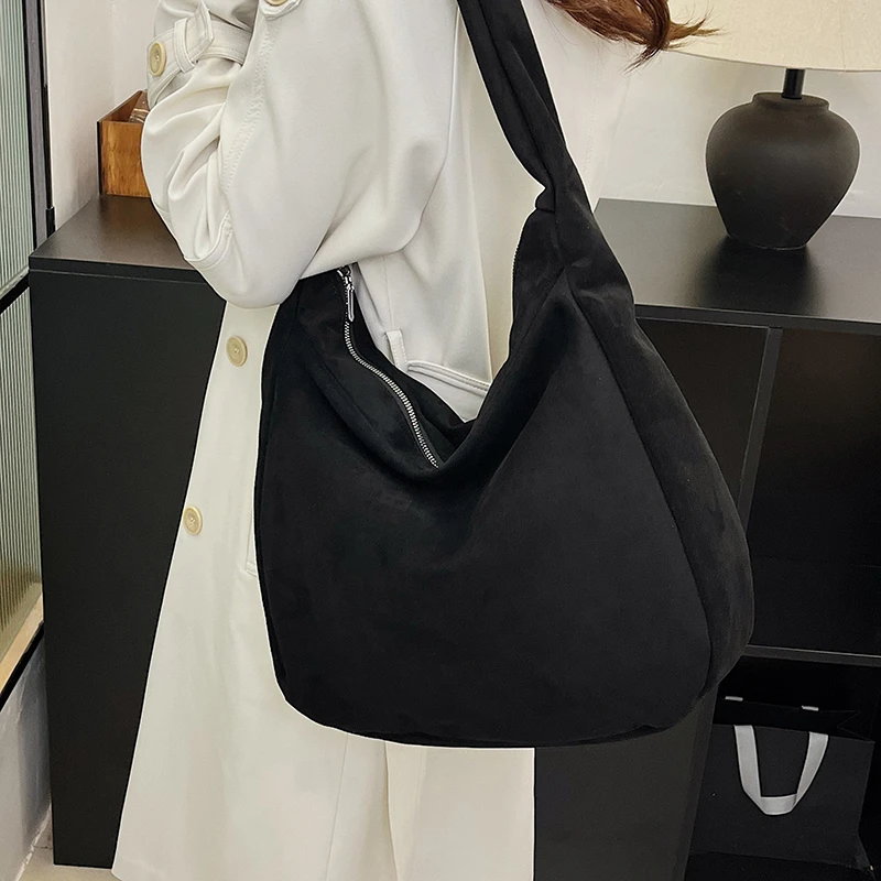 

New Trendy Solid Color Women's Single Shoulder Bag Simple Large Capacity Crossbody Bag Casual Versatile Commuting Student Bags