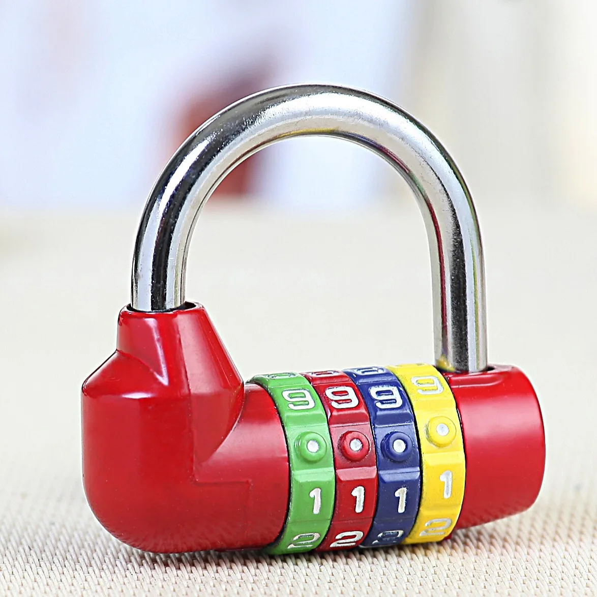 

Красный комбинированный замок с 5 буквами, кодовый замок для шкафа, чемодана, велосипеда, тренажерного зала, шкафчика Rarelock ZS53 G