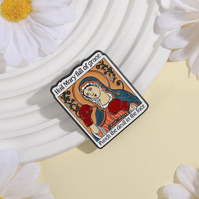 الكرتون الملاكمة المينا دبابيس الإبداعية حائل مريم مليئة نعمة لكمة الشيطان في الوجه شارة التلبيب دبابيس مجوهرات صديق هدية #4