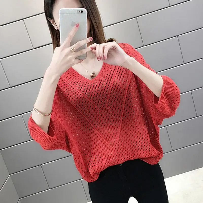 Minimalist Commute 2024 Summer Knitted T-Shirts Women\'s Solid Thin V-neck Batwing Sleeve Loose Hollow Out All-match Poncho Tops