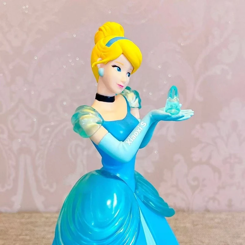 18 سنتيمتر أنيمي الشكل الجمال والوحش الأميرة حسناء سندريلا عمل الشكل الفيلم الأجهزة الطرفية سطح المكتب زخرفة هدية عيد ميلاد
