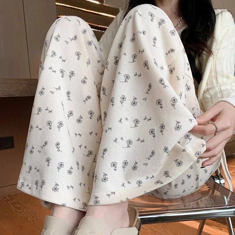 Pantaloni da donna estivi giapponesi in chiffon all'aperto flowy punteggiato resort etichettato reticolo tagliente a quadretti leggero tutto-fiammifero Kpop alla moda