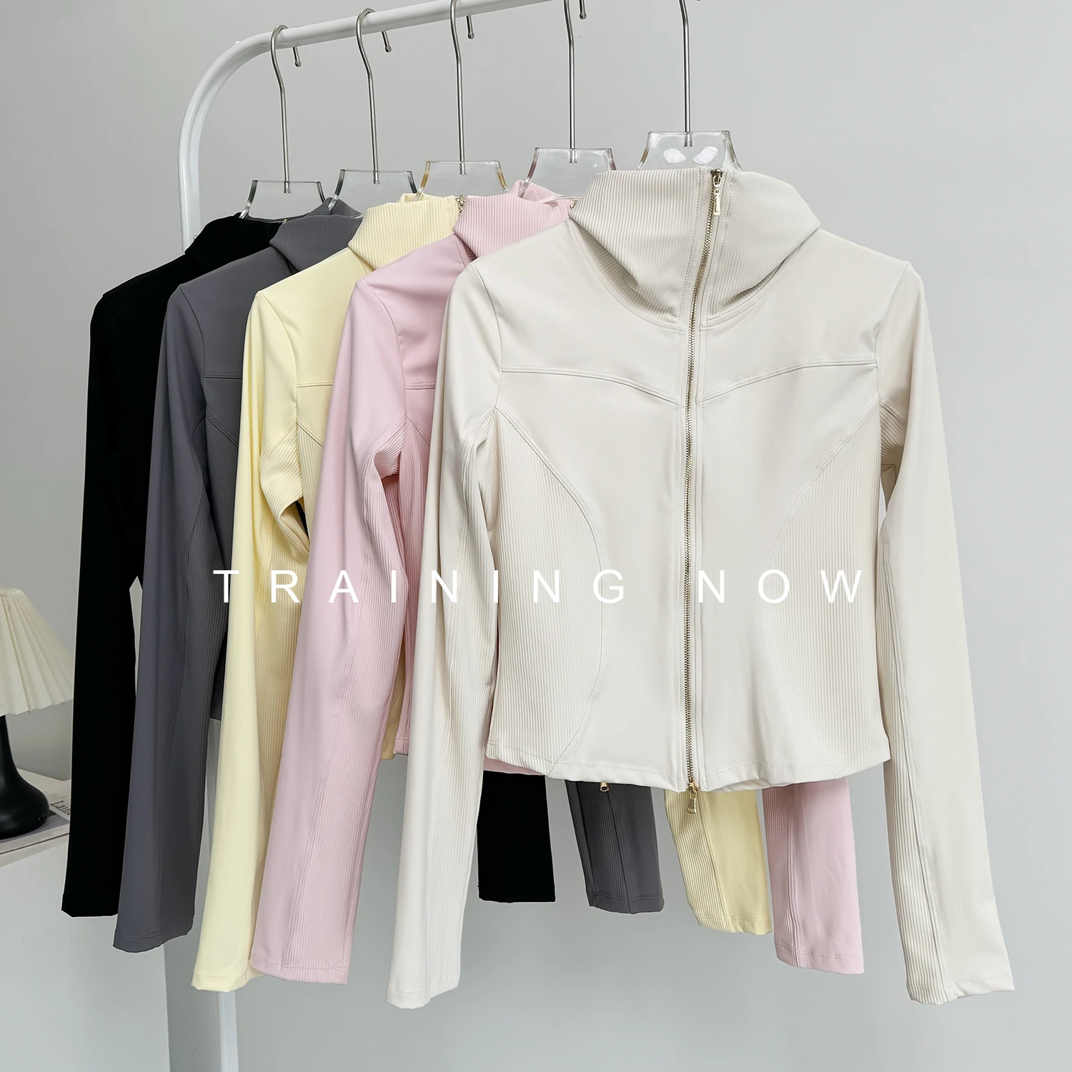 

Одежда для йоги, женская куртка на осень и зиму с высоким воротником для бега, тренировок, фитнеса, топ, высококачественный спорт для пилатеса