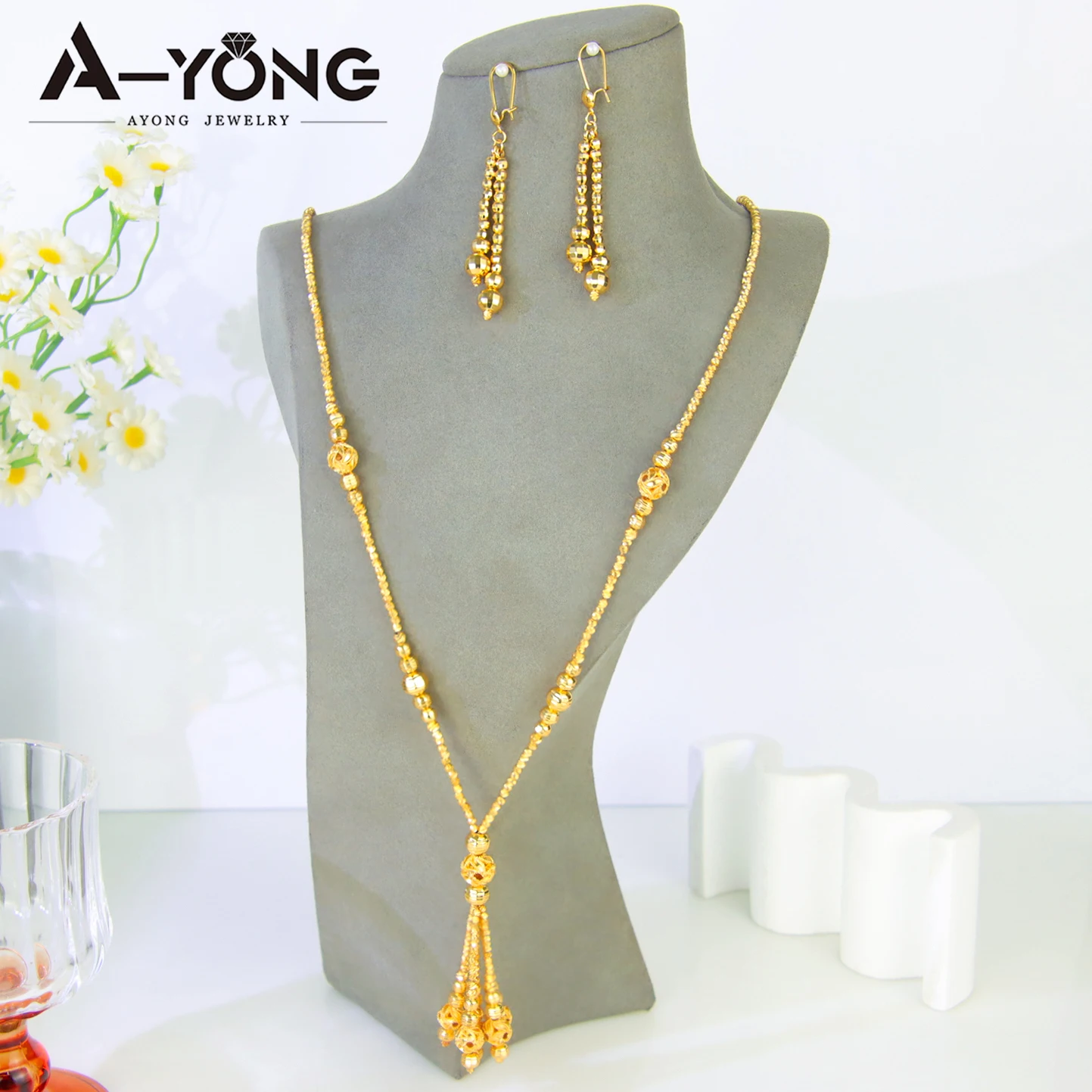 Luxury Dubai Bridal Wedding Jewelry Set 24k Gold Plated Ethiopia Vintage Necklace Bracelet Earrings Algeria Women Party Jewelrys