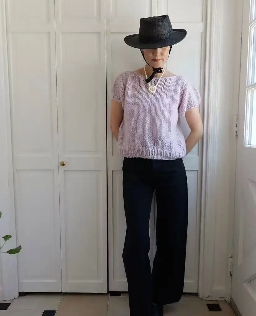 Knitted sweater new hand woven women's stylish simple and fashionable top clothing women's new popular casual style