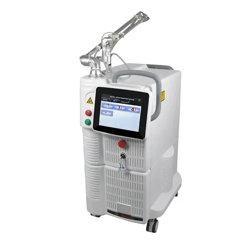 Newest design 4D Fotona Co2 Fractional lase Treatment Machine 10600nm lase beaut machine For Resuacing Acne Scars