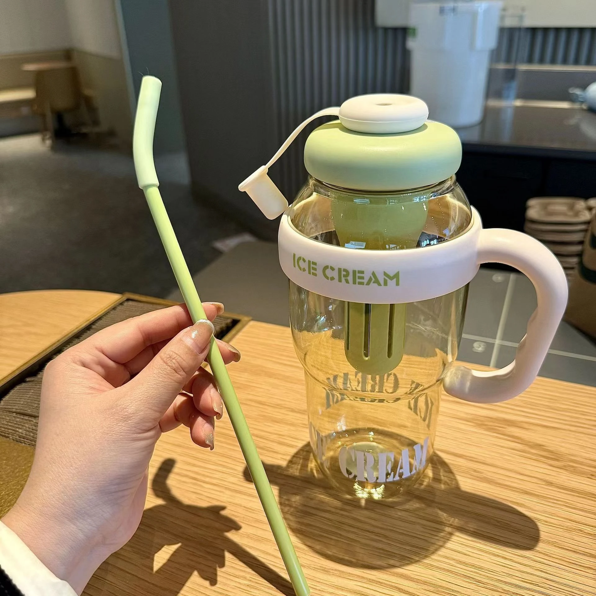 New1400ML سعة كبيرة زجاجة مياه رياضية الصيف كوب ماء للشرب السفر في الهواء الطلق المحمولة الصالة الرياضية اللياقة البدنية كوب ماء