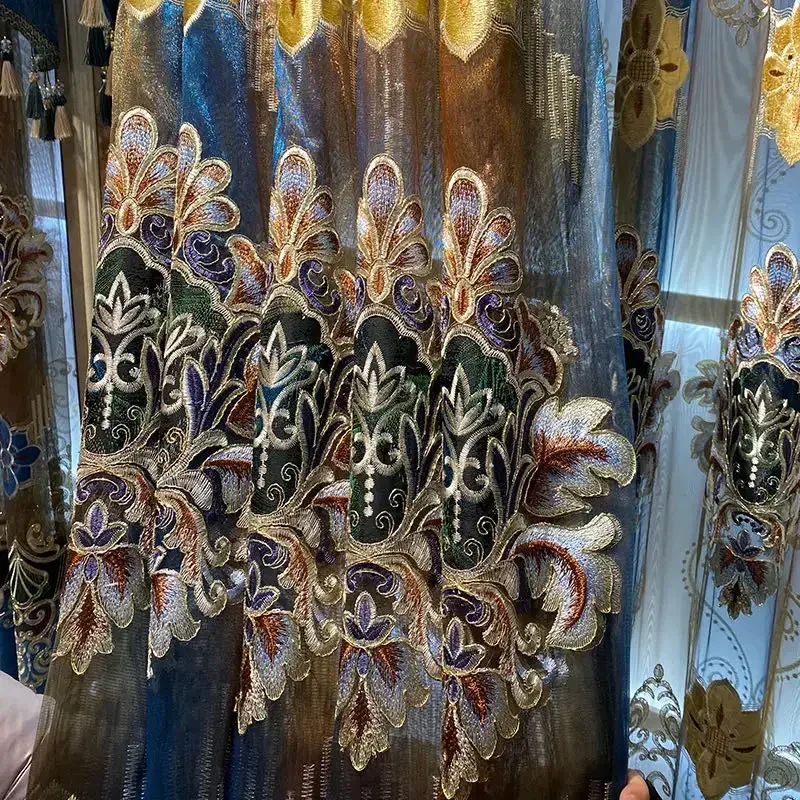 Tende da soggiorno ricamate blu verdi di lusso europee Design in velluto dorato Tende mantovana di alta qualità per la cucina della camera da letto