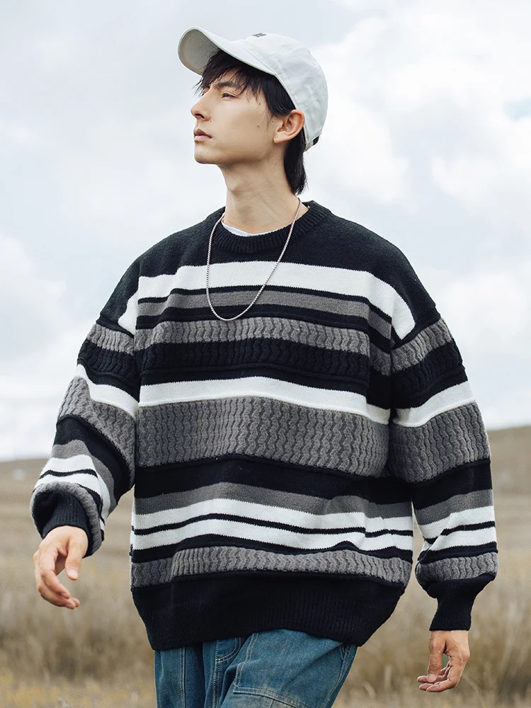 2025 Autumn Winter Men's Crew Neck Striped Off-White Color Block Sweater Casual Loose Warm Khaki Black Knitwear