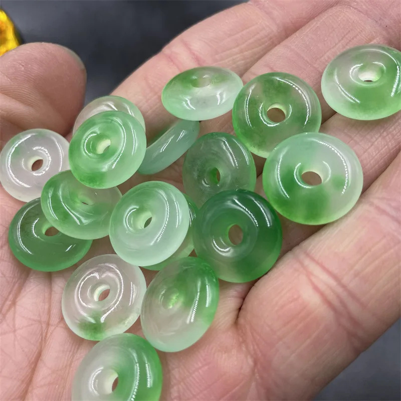 Cheap Jade Ice-like Floating Green Flower Bashan Jade Small Size Safety Buckle Pendant Emerald Green Jade Safety Buckle