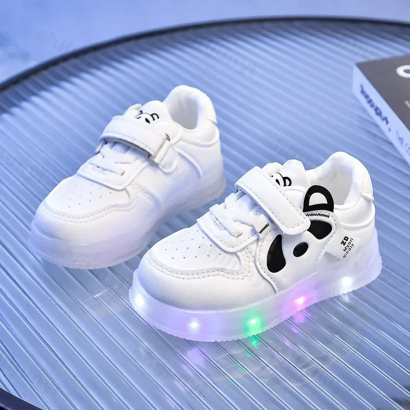 New 2024 Autumn Baby Girls Led Light Shoes Children\'s Sneakers Toddler Glowing Shoes Girls Outdoor Breathable Non-slip Flats