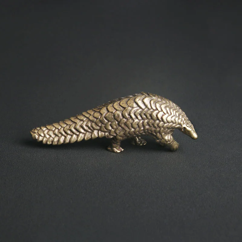 Brass Pangolin Miniatures Tabletop Ornaments Rich in Creativity Retro Copper Carving Decorations Collection Bronze Artifacts