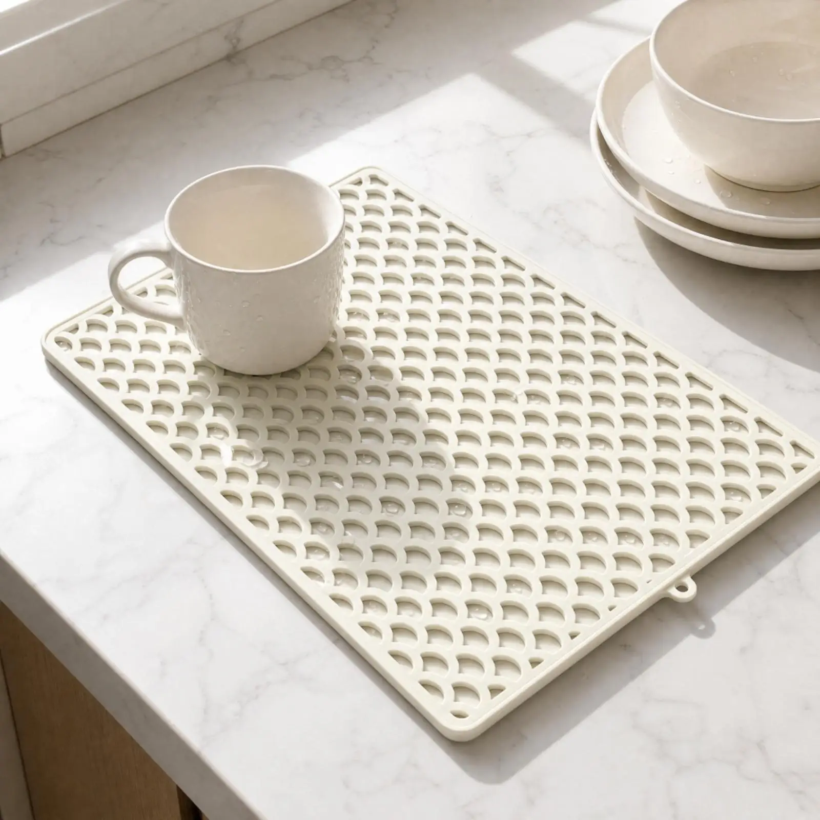 tappetino-antiscivolo-in-silicone-per-il-lavello-della-cucina-con-vassoio-raccogli-acqua