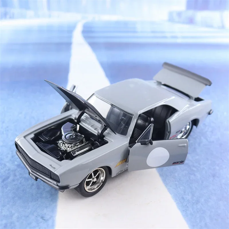 1:24 1967 Chevrolet Camaro Hohe Simulation Diecast Auto Metall Legierung Modell Auto Spielzeug für Kinder Geschenk Sammlung