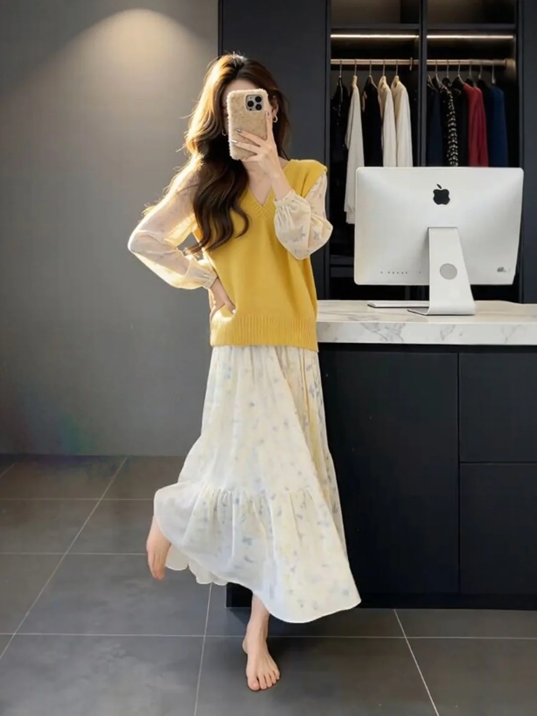 

Gentle Wind Unique Floral Vest Dr Two-Piece Set Anti-Aging Spring 2026 Casual Comfortable Cotton V-Ne Long Sve
